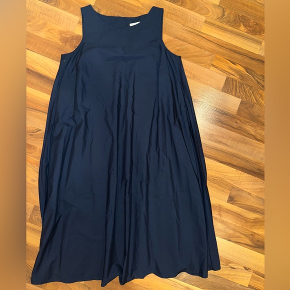 J. Jill Dresses & Skirts - J. Jill women’s shift dress accordion detail polyester cotton,‎ medium navy